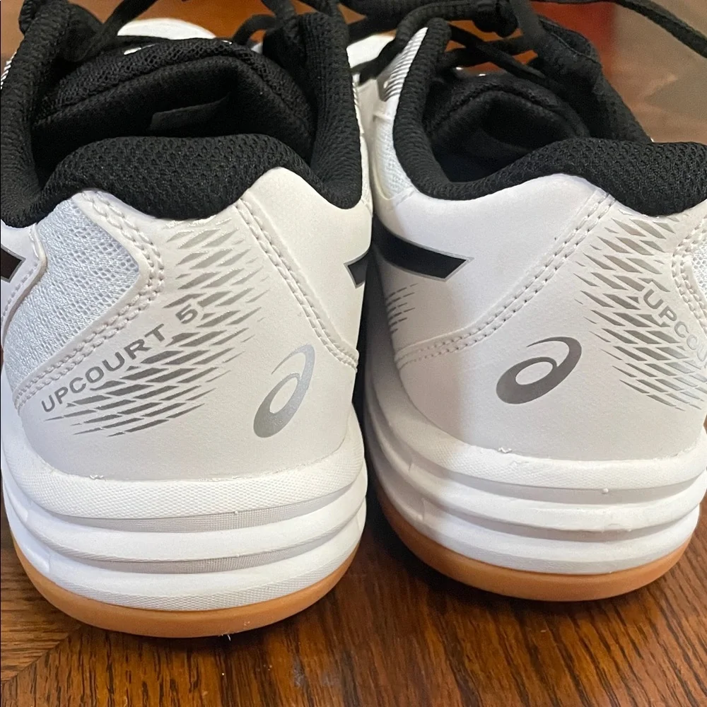 ASICS Upcourt 5 White and Black Athletic Shoes Mens Size 7 Women's Size 8 1/2 - Picture 7 of 11